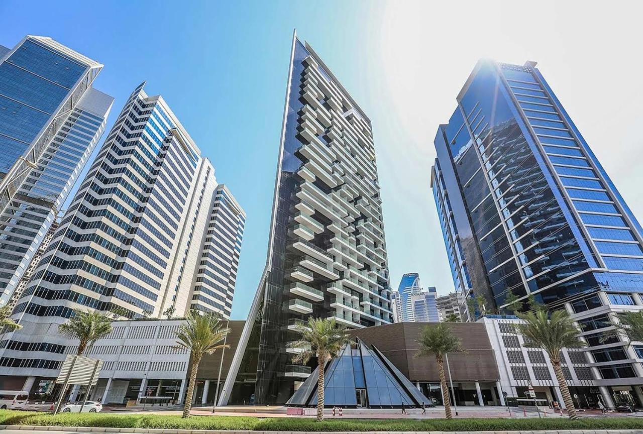 Luxury Studios With Burj Khalifa Or Canal View In Downtown - Marquise Square Tower Dubai Exterior photo